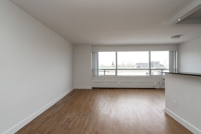 Photo - 265 Russell Hill Road Unit 101