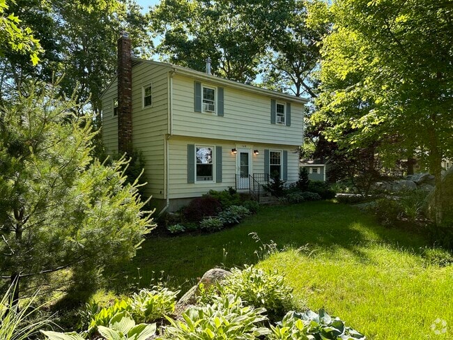 Building Photo - 148 Flanders Rd Rental