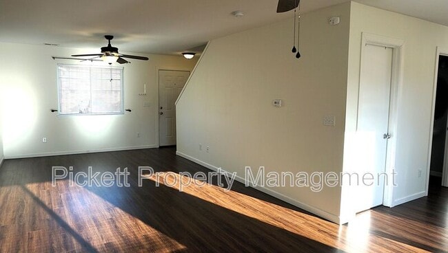 Photo - 4855 Bowwood Cir NE