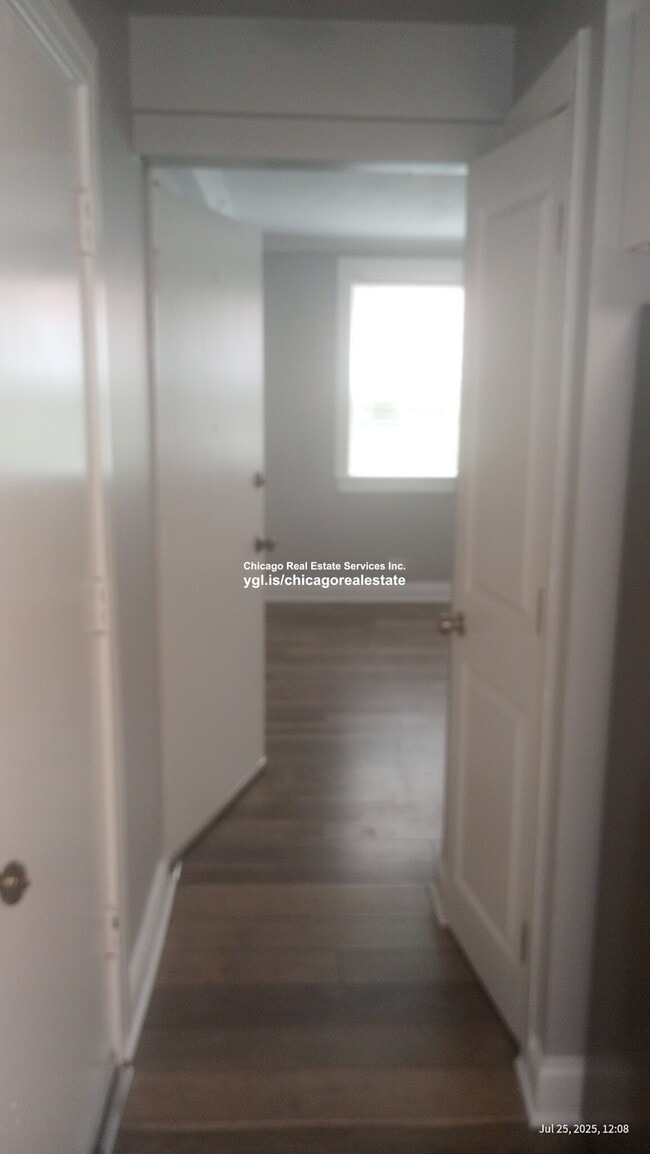 Photo - 2754 W North Shore Ave Unit 2W