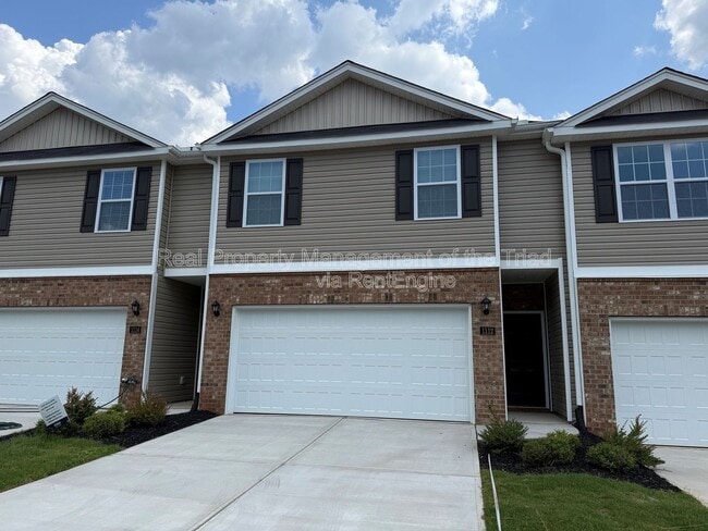 Building Photo - 1112 Broholmer Ln