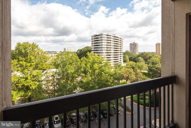 Photo - 6300 Stevenson Ave Unidad 722