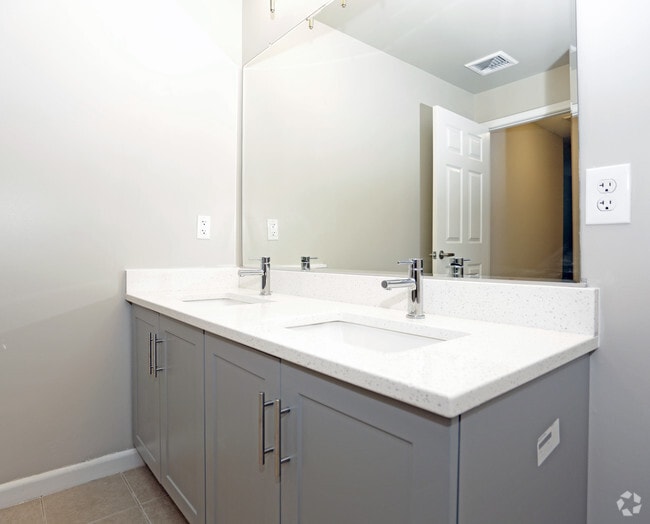 The Kentshire Apartments Midland Park, NJ