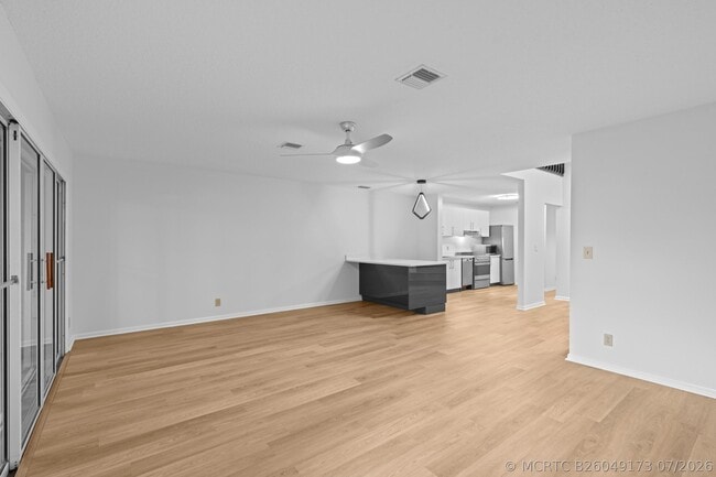 Photo - 1410 Ocean Dunes Cir