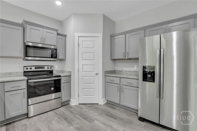 Photo - 105 Sherwood Ct Townhome