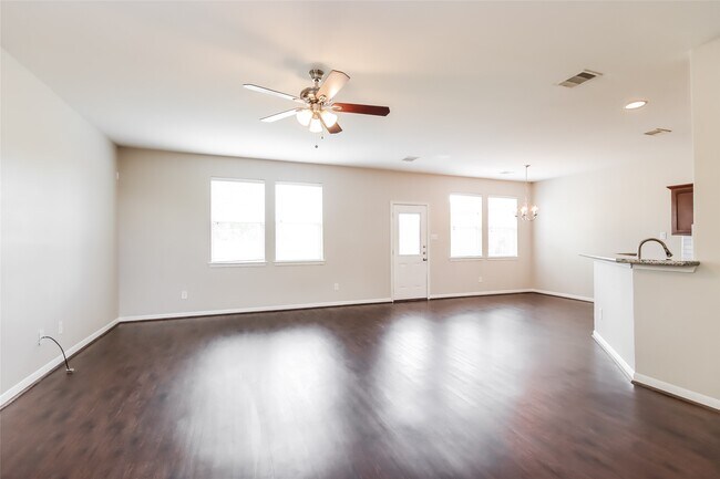 Photo - 18702 Walden Glen Cir
