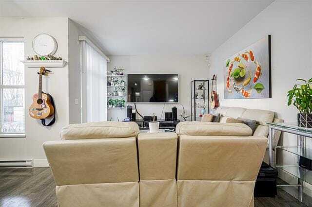 Photo - 19433-68 68 Ave