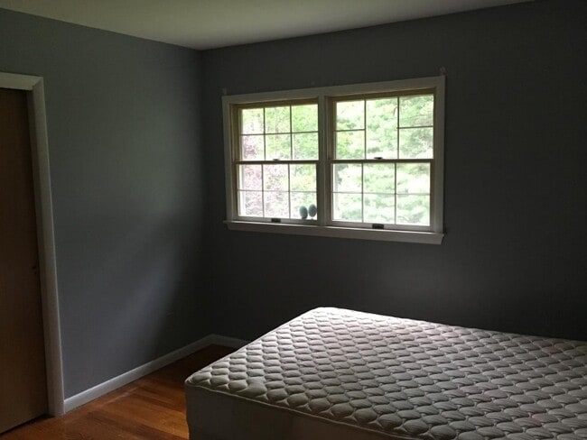 Photo - 58 Quaker Bridge Rd