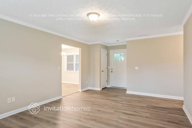 Photo - 185 Fox Meadow Dr