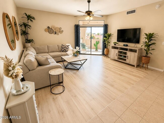 Photo - 9151 W Greenway Rd Unidad 259