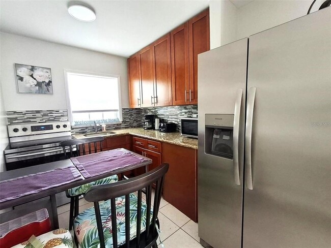 Photo - 113 174th Ave E