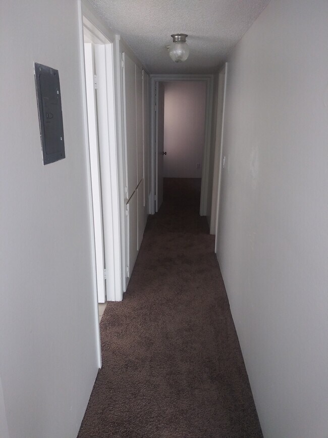 Photo - Ramona Park Apartments