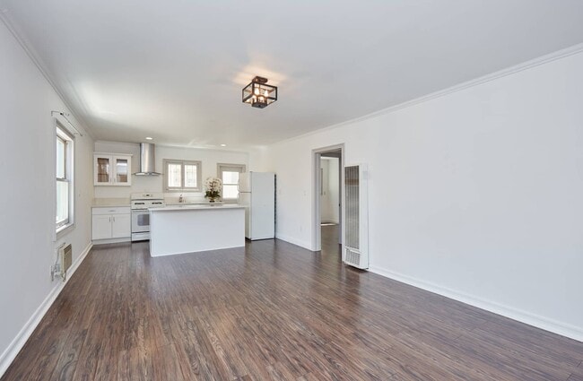 1347 N Citrus Ave Unit 0