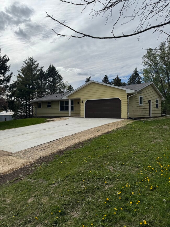 Photo - N8429 Schilt Rd