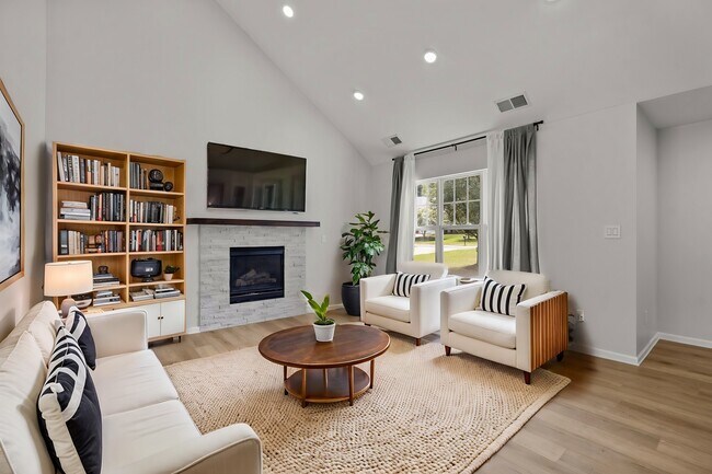 Photo - 3932 Chatterleigh Dr Casa