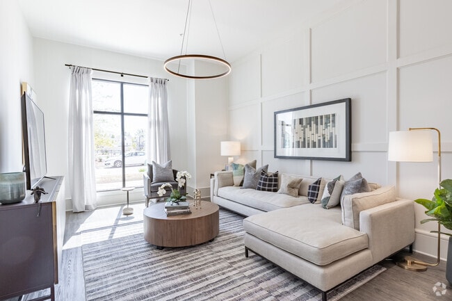 1BR, 1BA - Model - Heights at Millcroft