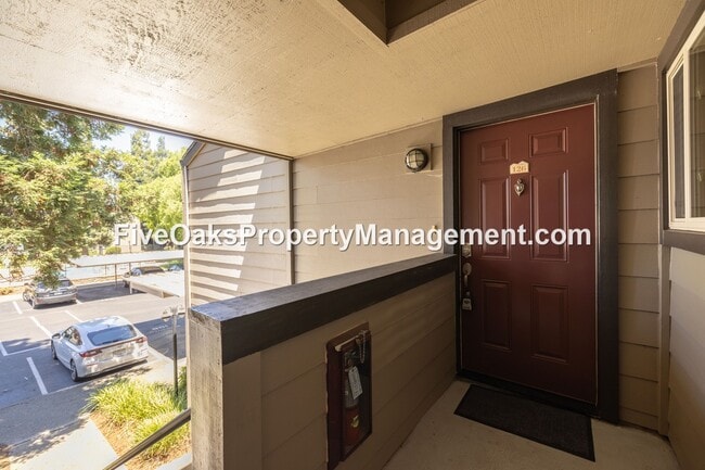 Photo - 3715 Tallyho Dr