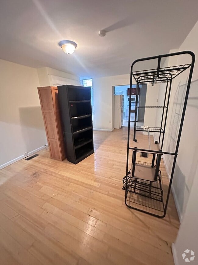 Building Photo - 5019 Walnut St Unit 1 Rental