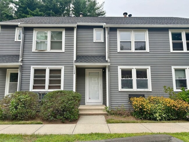 Building Photo - 148 Fairway Dr Unit 148 Rental