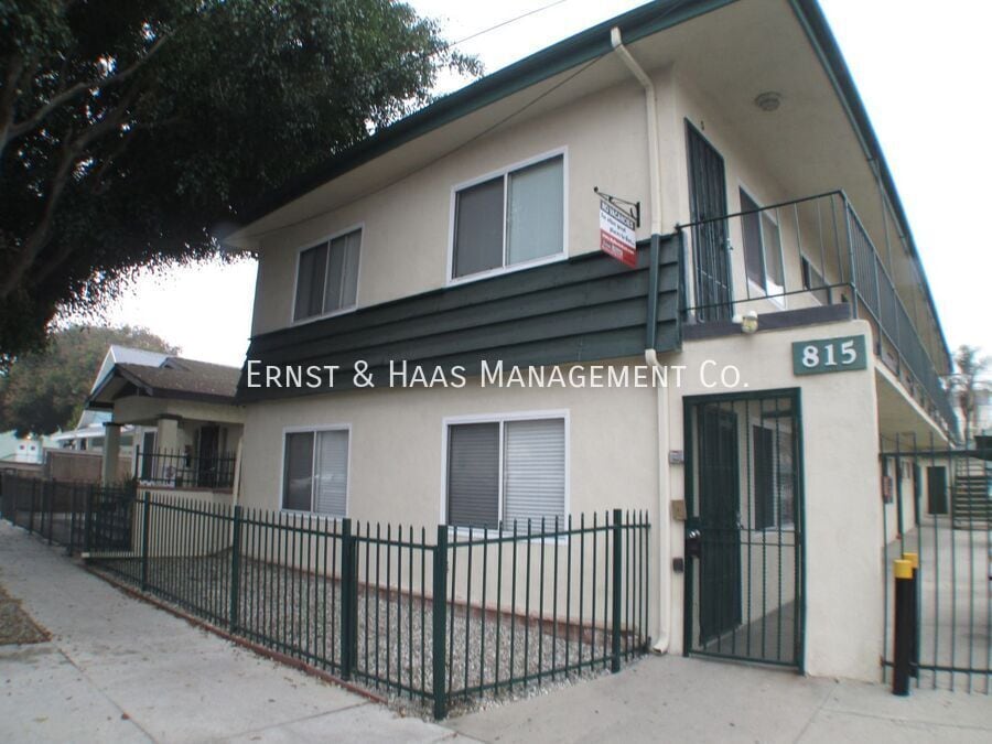 Photo - 815 E 9th St Unidad #07