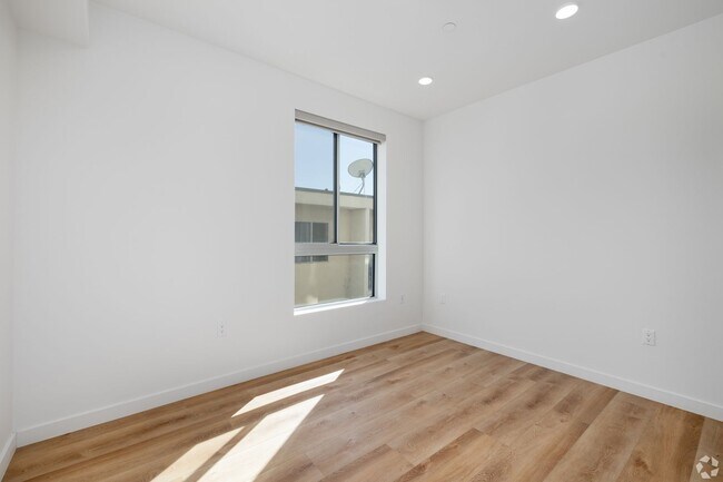 Photo - Federal Apartments