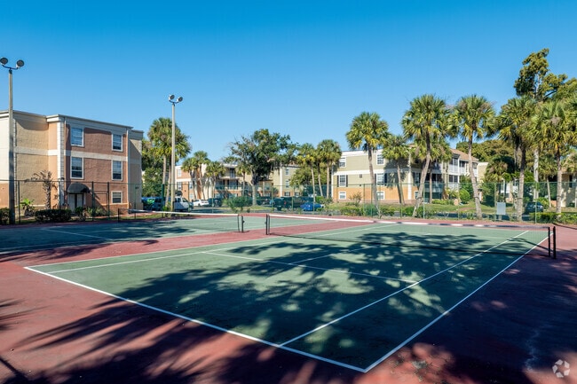 Canchas de tenis - Cypress Pointe at Lake Orlando Apartamentos