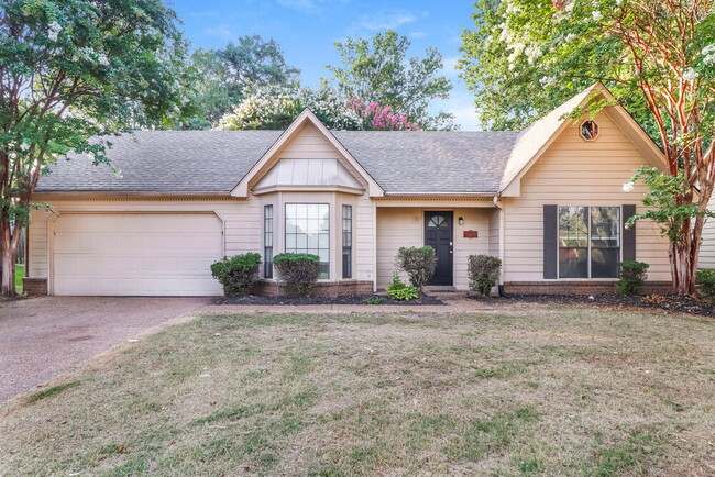 Building Photo - 6638 Meadow Bend Dr Rental