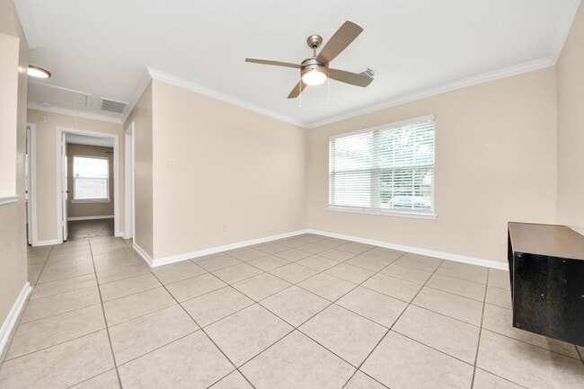 3815 Pebble Garden Ln