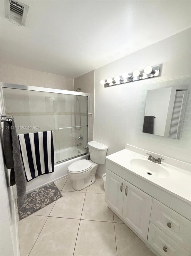 Photo - 19501 E Country Club Dr Unit 9104