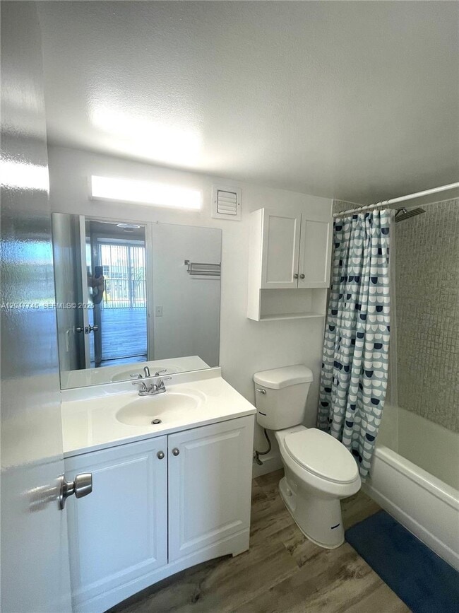 Photo - 2101 Atlantic Shores Blvd Unit 505