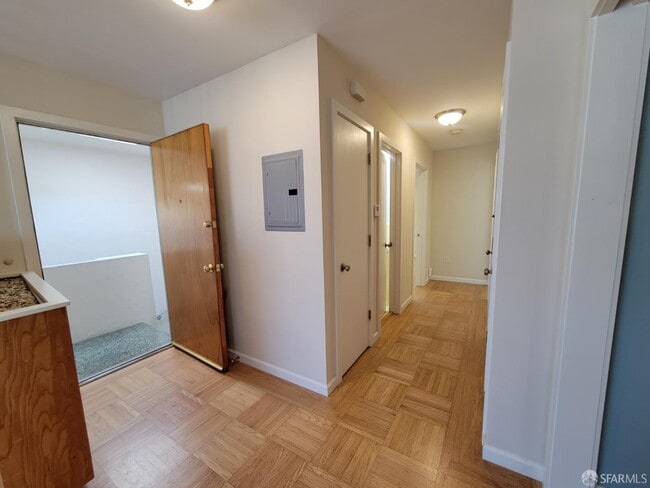 Photo - 2019 Lawton St