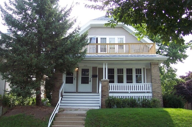 Photo - 3902 N Frederick Ave Apartments Unit 3902 UPPER