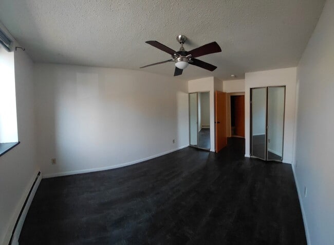 Photo - 1912 DuPont Ave S Unit 106