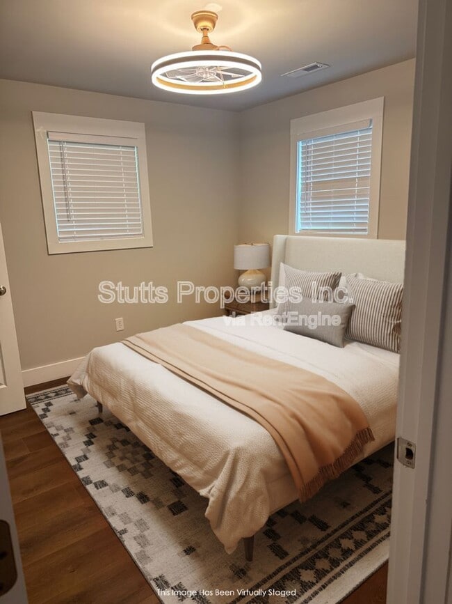 Photo - 625 Rivermont Rd