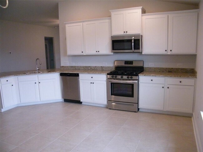 Photo - 5315 New Iberia Ln