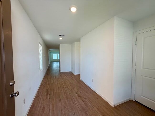 Photo - 3056 Ash Ray Dr