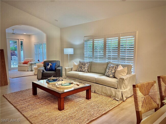 Photo - 575 101st Ave N