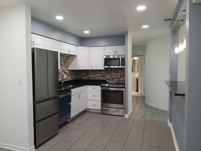 Photo - 2300 Beau Monde Ln Unit 103