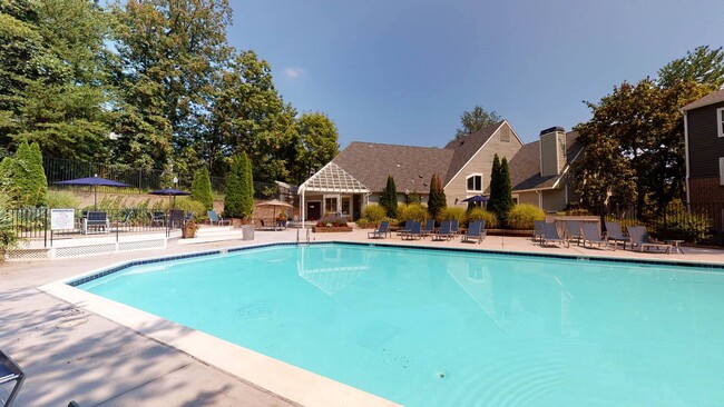 Montclair Apartments