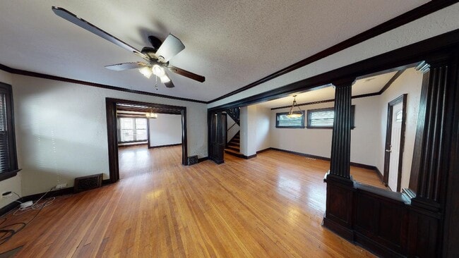 Photo - 3924 Warwick