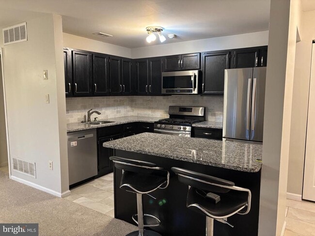 Photo - 1807 Diamond Dr