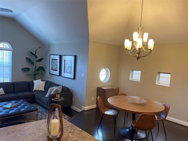 Photo - 5159 Oasis Park Ln