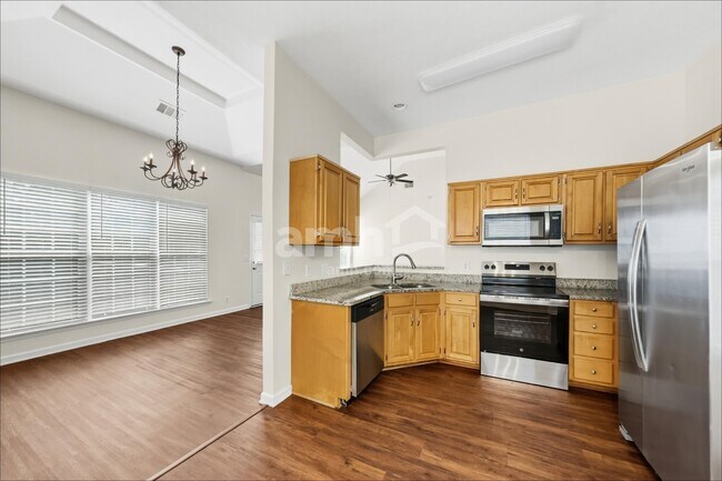 5229 Ridgefalls Way