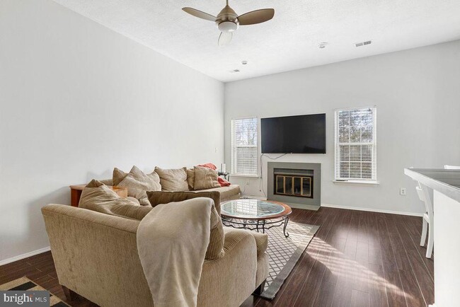 Photo - 5033 Beech Ct