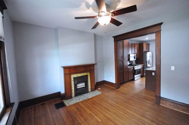 Photo - 49 Euclid Ave