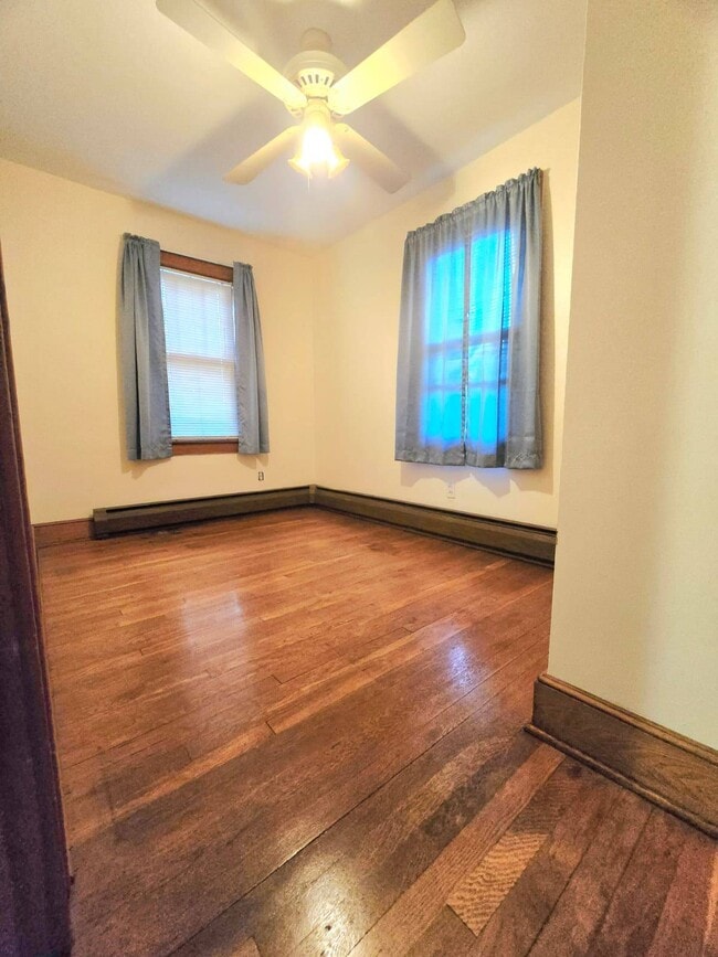 Photo - 1803 Tracy St