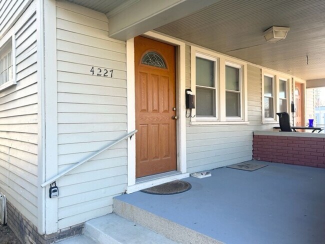 Photo - 4225-27 North College Avenue Unit 4227