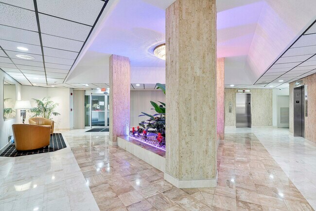 10777 W Sample Rd Unit 918