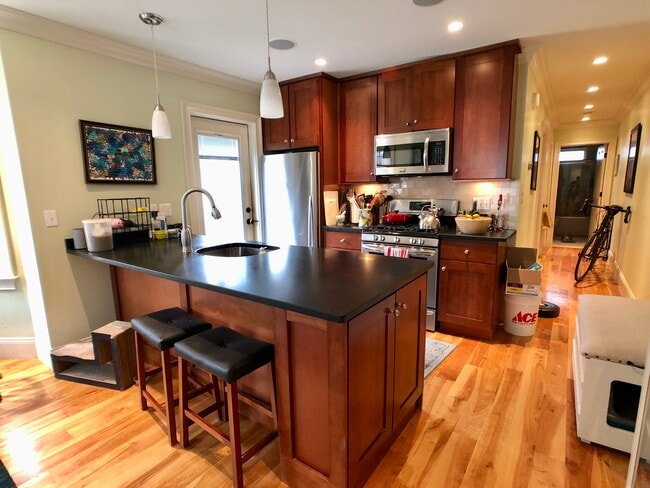 Photo - 31 Jamaica St Condo Unit 1