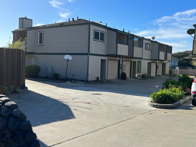 Photo - 189 San Pablo Ct Townhome